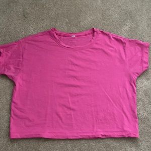 Lululemon Cates Tee sonic pink